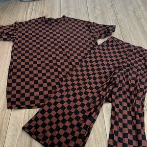 Dressed in lala - size small checkered matching set.
Small